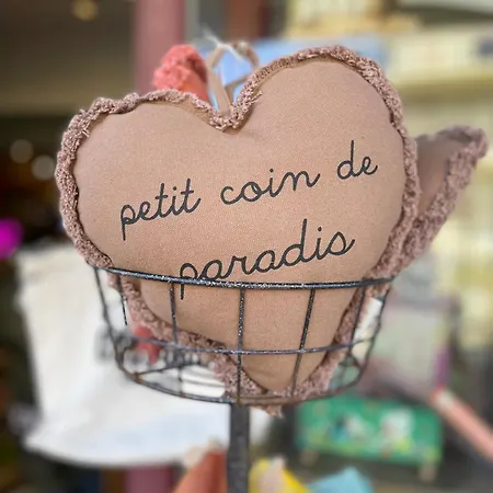 別荘 Les Myrtilles カブール